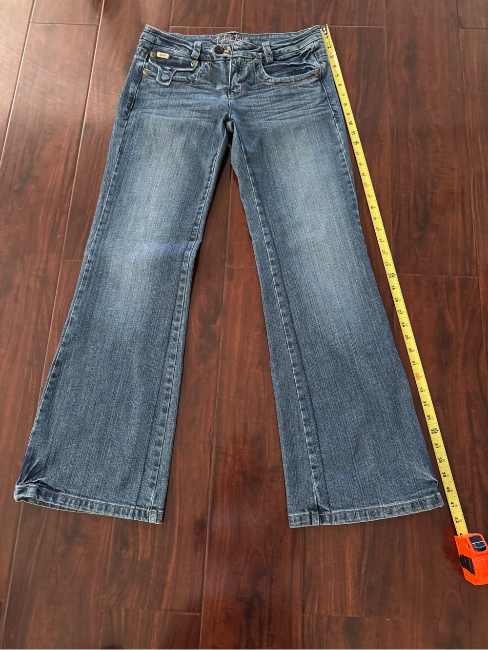 Women’s Mid-Rise Wide Leg Denim Jeans in Blue Size 30